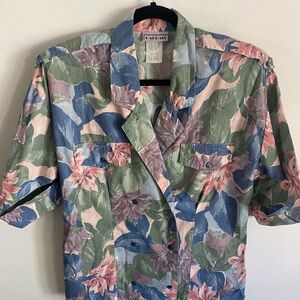 Vintage Double Breasted Floral Button-Up‎ Shirt with Shoulder Pads